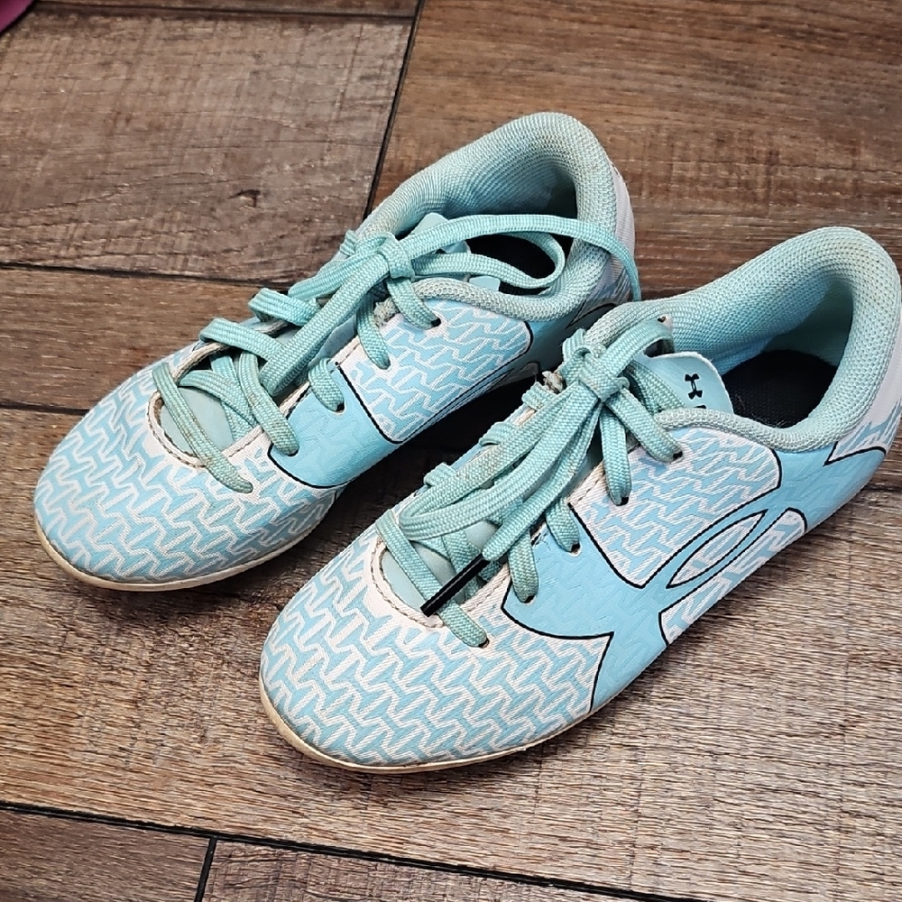 Under Armour Kids Teal Cleats Size 10K Shoes